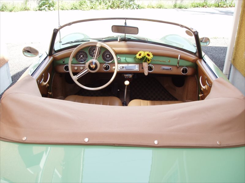 旧車 クラシックカー 内装レストア